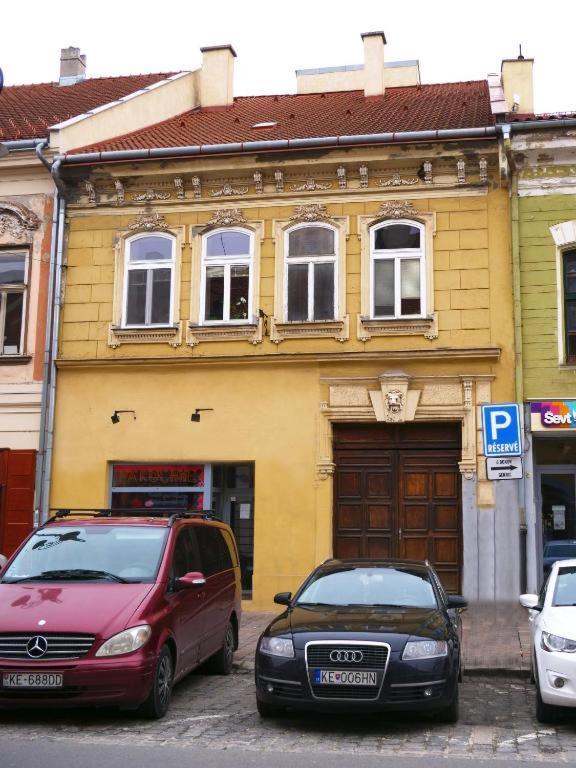 Apartment Elizabeth Кошице Экстерьер фото